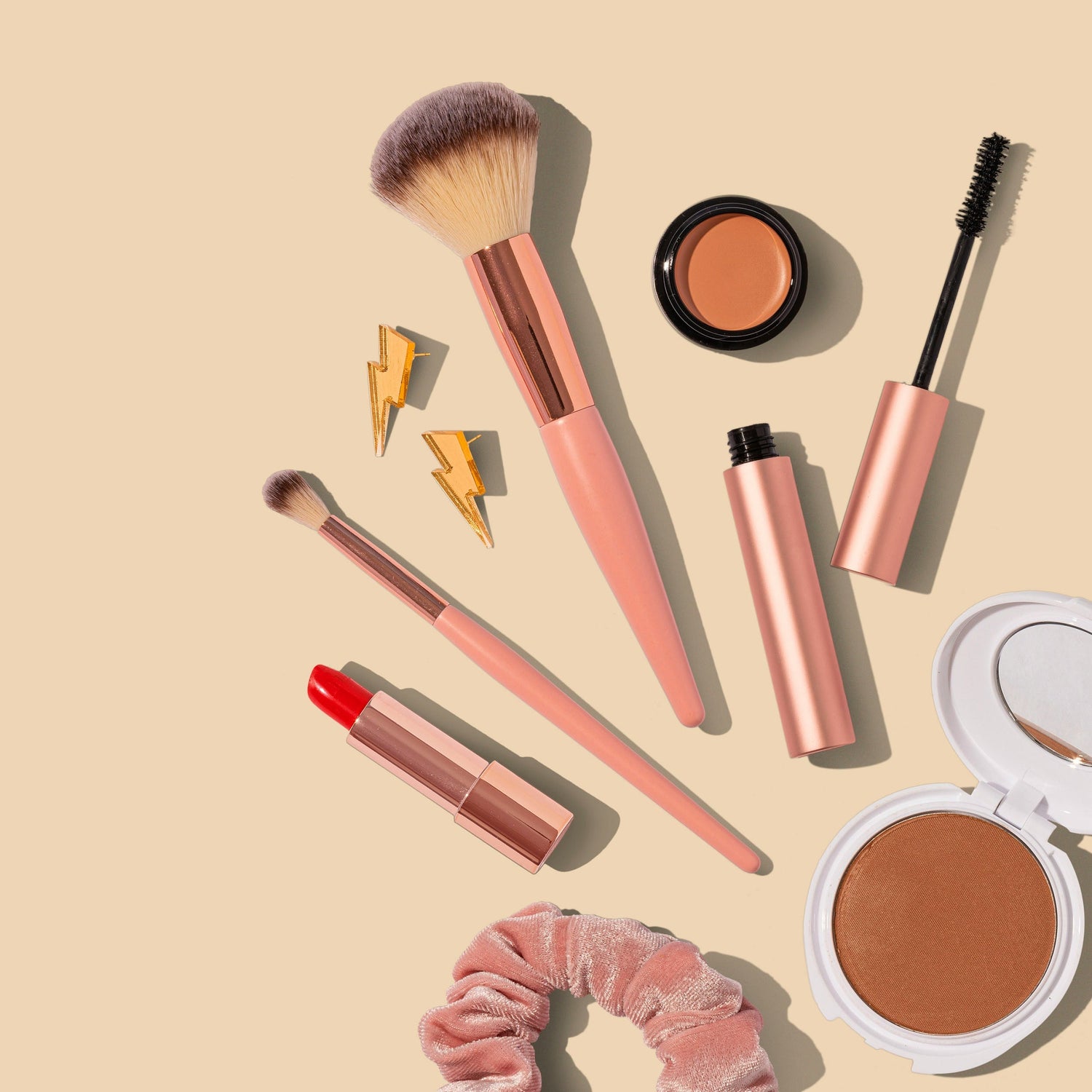 Beauty & Cosmetics الجمال ومستحضرات التجميل